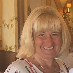 Meet your Posher, Gina